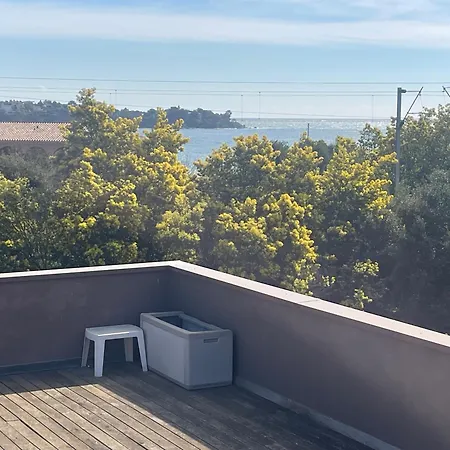 77 M3 2 Emplacement Premium * Saint-Raphaël